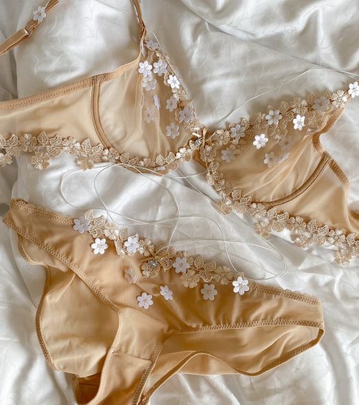 Béžový sen Michaela Lingerie- kompletní set spodního prádla